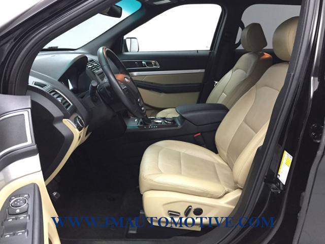 2016 Ford Explorer 4WD 4dr XLT, available for sale in Naugatuck, Connecticut | J&M Automotive Sls&Svc LLC. Naugatuck, Connecticut 2016 Ford Explorer 4WD 4dr XLT, available for sale in Naugatuck, Connecticut | J&M Automotive Sls&Svc LLC. Naugatuck, Connecticut