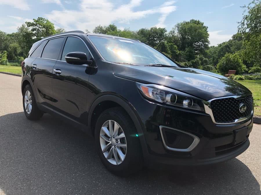 2016 Kia Sorento FWD 4dr 3.3L LX, available for sale in Agawam, Massachusetts | Malkoon Motors. Agawam, Massachusetts