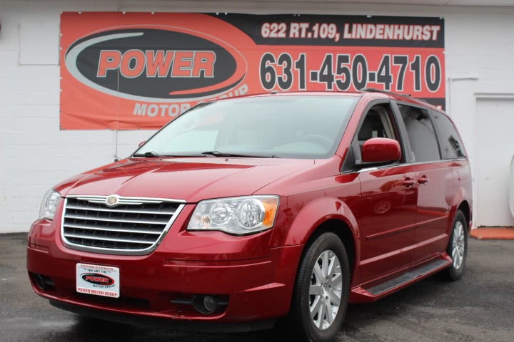 2008 Chrysler Town & Country 4dr Wgn Touring, available for sale in Lindenhurst, New York | Power Motor Group. Lindenhurst, New York