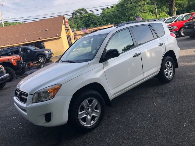 2009 Toyota RAV4 4WD 4dr 4-cyl 4-Spd AT, available for sale in Huntington Station, New York | Huntington Auto Mall. Huntington Station, New York