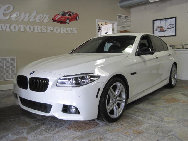 2014 BMW 5 Series 4dr Sdn 550i xDrive AWD, available for sale in Shelton, Connecticut | Center Motorsports LLC. Shelton, Connecticut