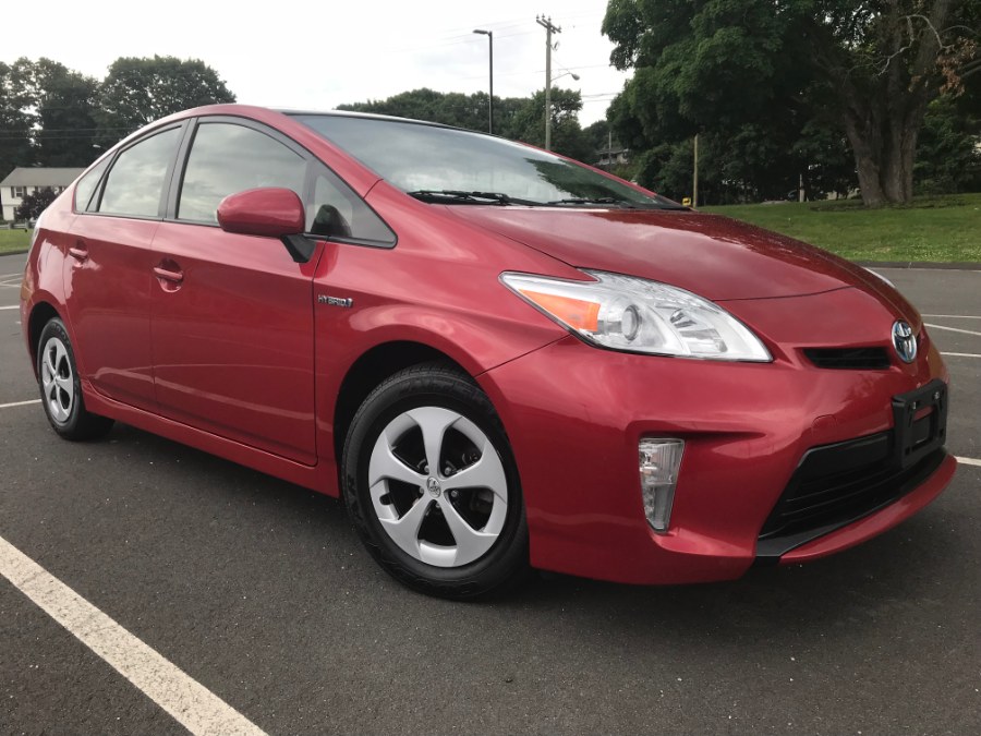 2012 Toyota Prius 5dr HB Three (Natl), available for sale in Waterbury, Connecticut | Platinum Auto Care. Waterbury, Connecticut