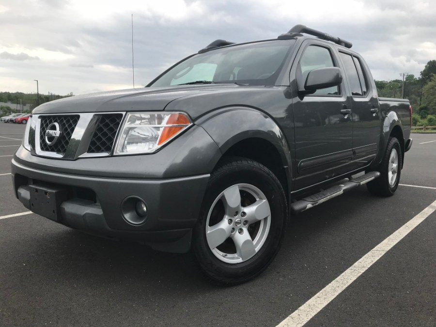 2006 Nissan Frontier SE Crew Cab V6 Auto 4WD, available for sale in Waterbury, Connecticut | Platinum Auto Care. Waterbury, Connecticut