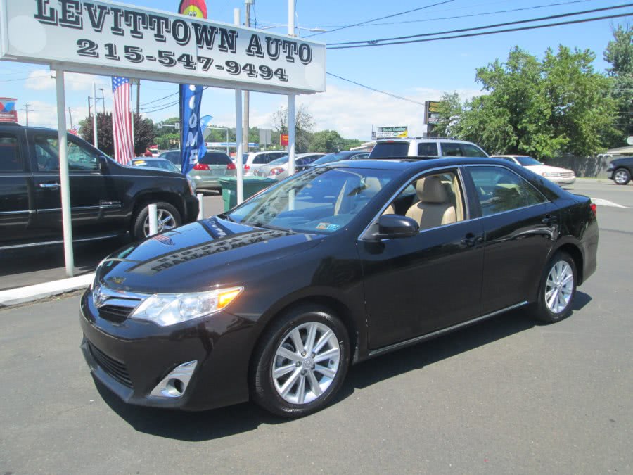 2013 Toyota Camry 4dr Sdn I4 Auto XLE (Natl), available for sale in Levittown, Pennsylvania | Levittown Auto. Levittown, Pennsylvania