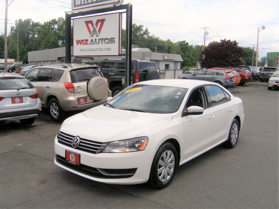 2013 Volkswagen Passat 4dr Sdn 2.5L Auto S PZEV *Ltd Avail*, available for sale in Stratford, Connecticut | Wiz Leasing Inc. Stratford, Connecticut