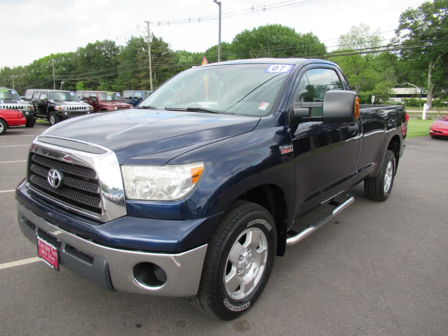 2007 Toyota Tundra 4WD Reg 145.7" 5.7L V8 (Natl), available for sale in South Windsor, Connecticut | Mike And Tony Auto Sales, Inc. South Windsor, Connecticut