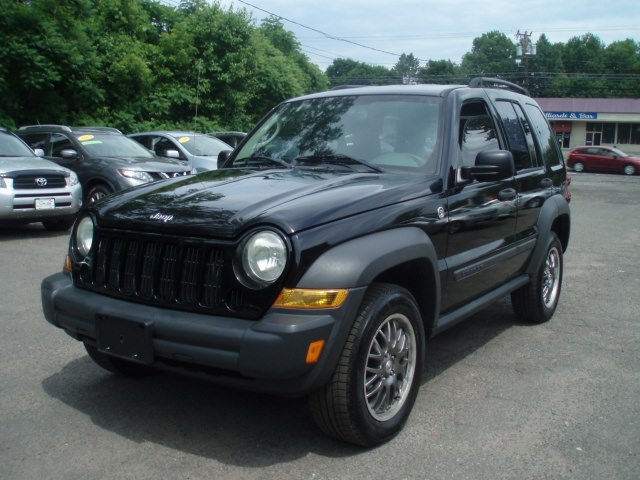 2007 Jeep Liberty 4WD 4dr Sport, available for sale in Manchester, Connecticut | Vernon Auto Sale & Service. Manchester, Connecticut