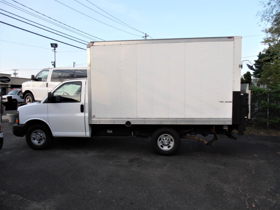 2014 Chevrolet EXPRESS 3500 CUTAWAY 12 FT BOX TRUCK, available for sale in COPIAGUE, New York | Warwick Auto Sales Inc. COPIAGUE, New York