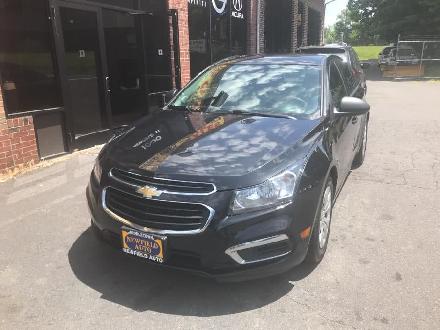 Used Chevrolet Cruze 4dr Sdn Auto LS 2015 | Newfield Auto Sales. Middletown, Connecticut