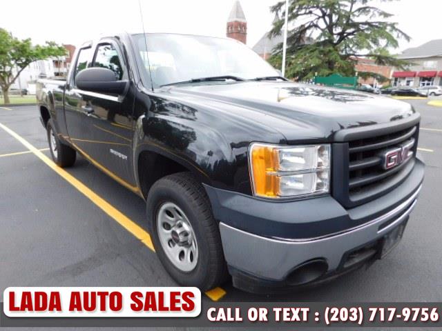 2013 GMC Sierra 1500 4WD Ext Cab 143.5" Work Truck, available for sale in Bridgeport, Connecticut | Lada Auto Sales. Bridgeport, Connecticut