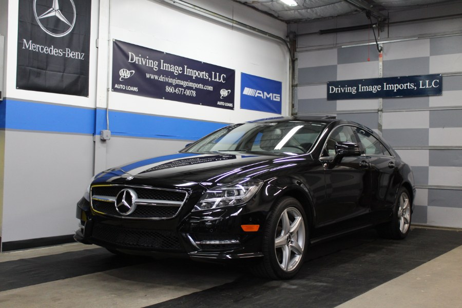 2014 Mercedes-Benz CLS-Class 4dr Sdn CLS 550 4MATIC, available for sale in Farmington, Connecticut | Driving Image Imports LLC. Farmington, Connecticut