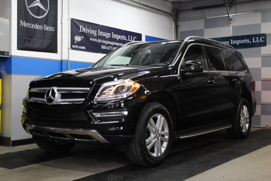 2015 Mercedes-Benz GL-Class 4MATIC 4dr GL450, available for sale in Farmington, Connecticut | Driving Image Imports LLC. Farmington, Connecticut