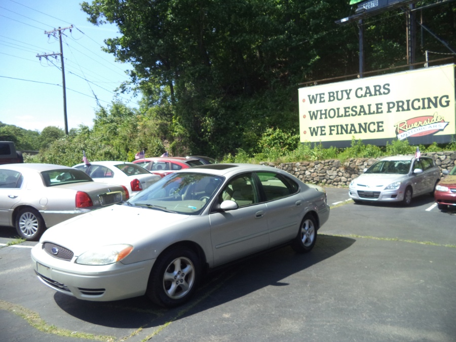 2007 Ford Taurus 4dr Sdn SEL, available for sale in Naugatuck, Connecticut | Riverside Motorcars, LLC. Naugatuck, Connecticut