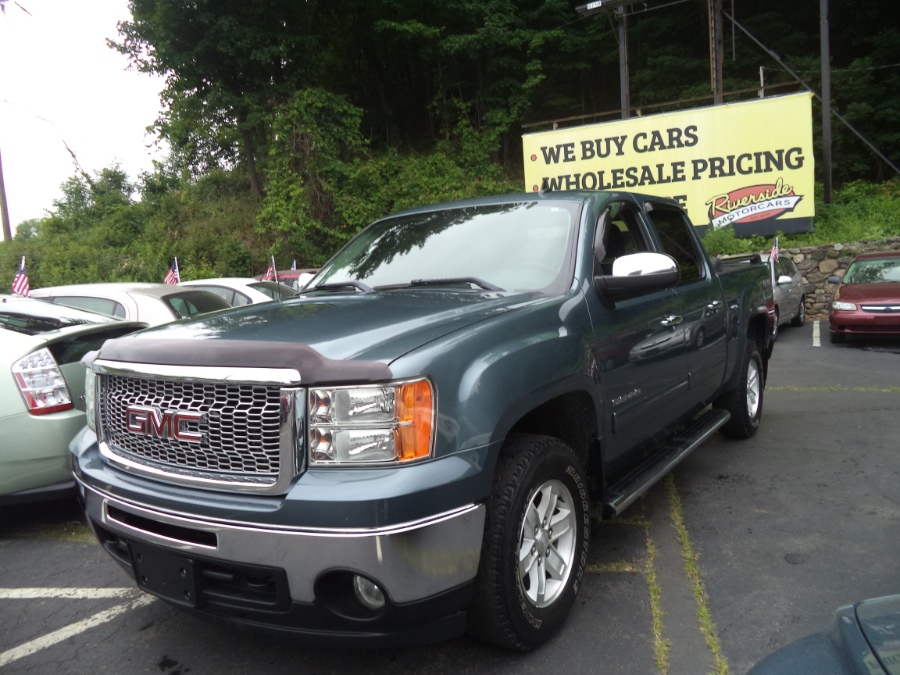2011 GMC Sierra 1500 4WD Crew Cab 143.5" SLE, available for sale in Naugatuck, Connecticut | Riverside Motorcars, LLC. Naugatuck, Connecticut