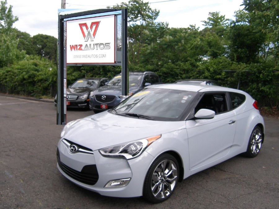 2015 Hyundai Veloster 3dr Cpe Auto RE:FLEX w/Black Int, available for sale in Stratford, Connecticut | Wiz Leasing Inc. Stratford, Connecticut