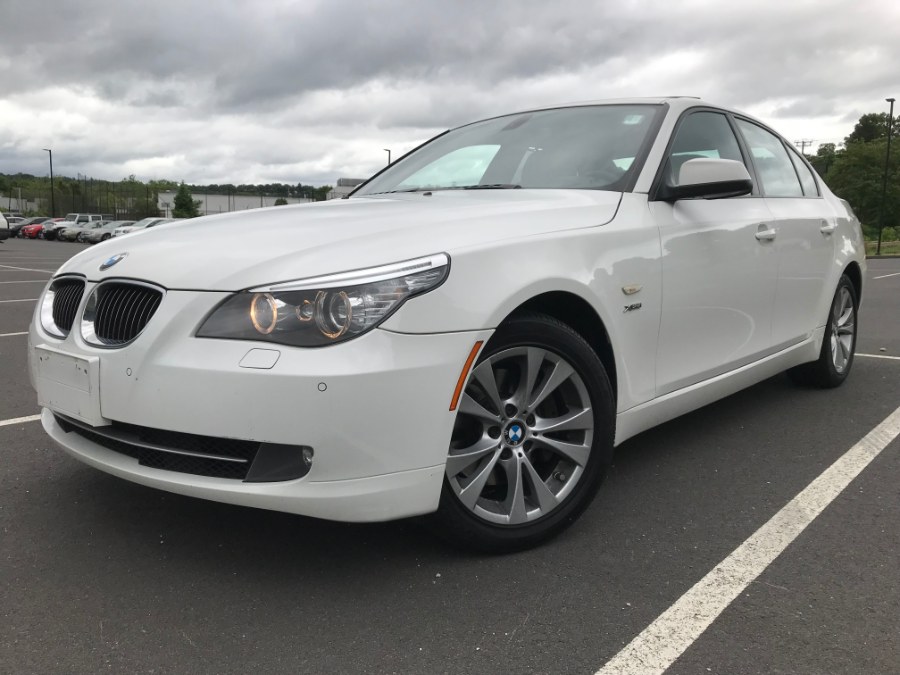 2010 BMW 5 Series 4dr Sdn 535i xDrive AWD, available for sale in Waterbury, Connecticut | Platinum Auto Care. Waterbury, Connecticut