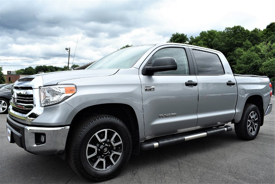 2017 Toyota Tundra 4WD SR5 CrewMax 5.5'' Bed 5.7L (Natl), available for sale in Berlin, Connecticut | Tru Auto Mall. Berlin, Connecticut