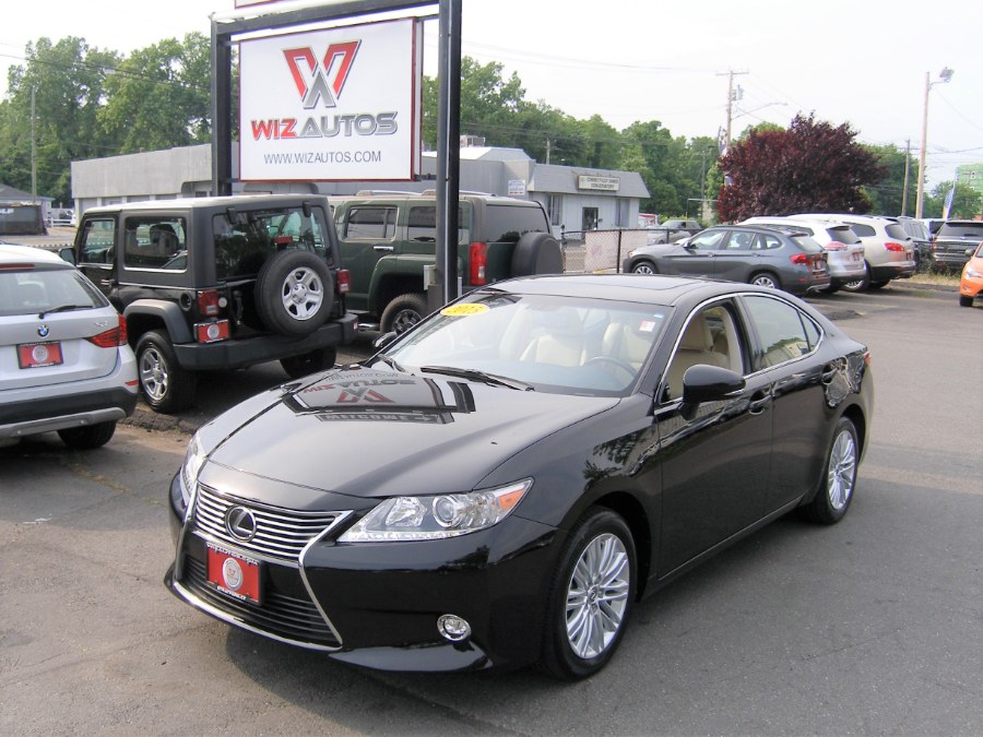 2015 Lexus ES 350 4dr Sdn, available for sale in Stratford, Connecticut | Wiz Leasing Inc. Stratford, Connecticut