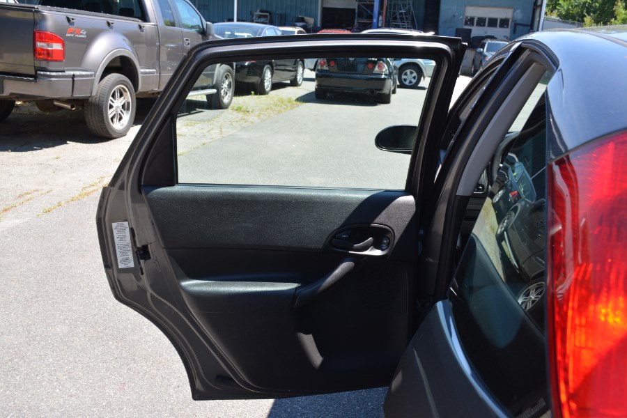 2005 Ford Focus 5dr HB ZX5 SE, available for sale in Ashland, Massachusetts | New Beginning Auto Service Inc. Ashland, Massachusetts 2005 Ford Focus 5dr HB ZX5 SE, available for sale in Ashland, Massachusetts | New Beginning Auto Service Inc. Ashland, Massachusetts