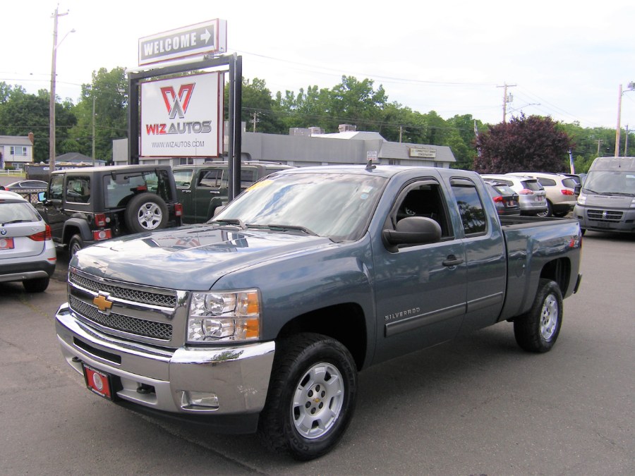 2012 Chevrolet Silverado 1500 4WD Ext Cab 143.5" LT, available for sale in Stratford, Connecticut | Wiz Leasing Inc. Stratford, Connecticut