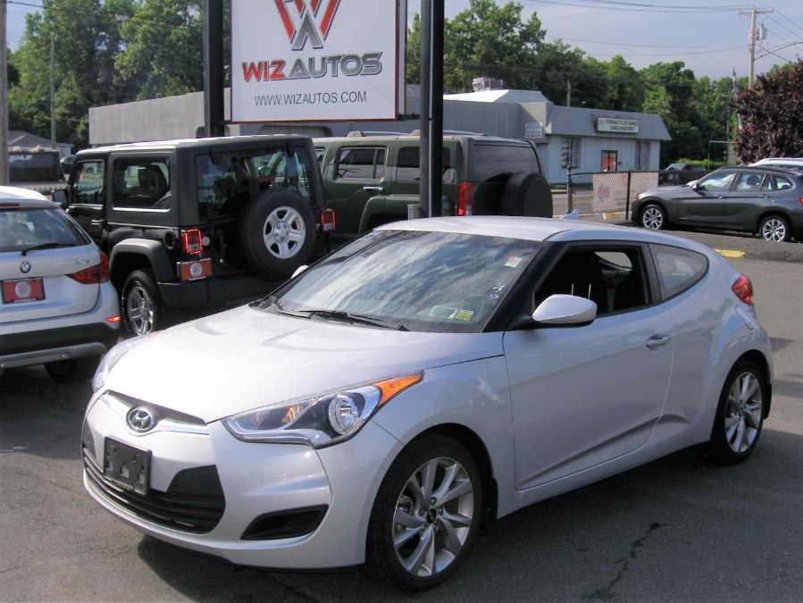 2016 Hyundai Veloster 3dr Cpe Auto, available for sale in Stratford, Connecticut | Wiz Leasing Inc. Stratford, Connecticut