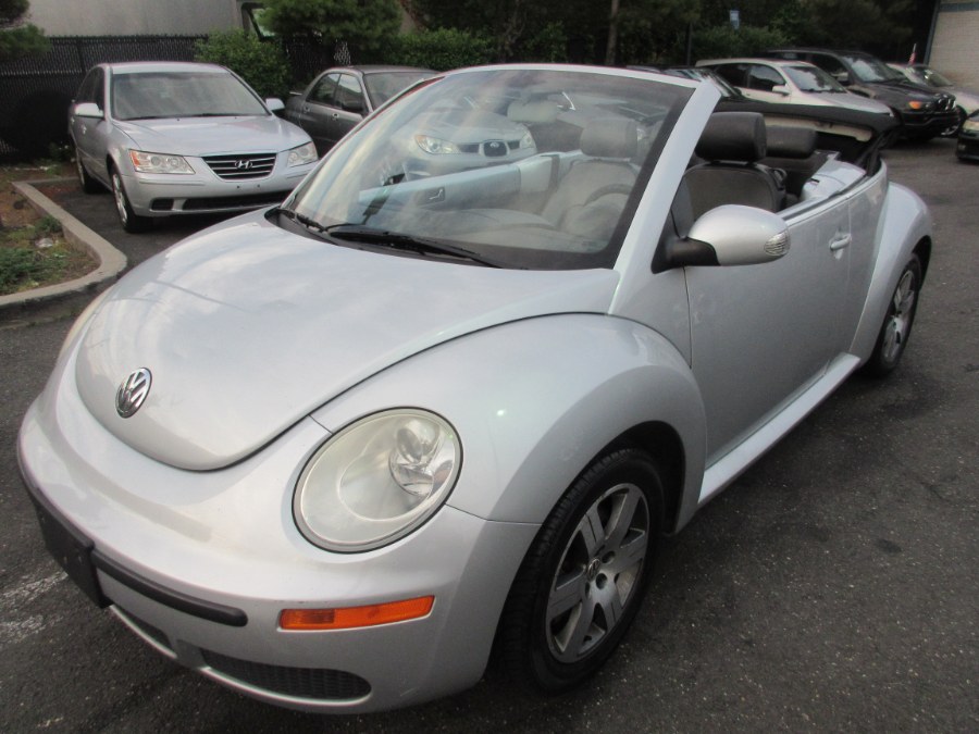 2006 Volkswagen New Beetle Convertible CONVERTIBLE, available for sale in Lynbrook, New York | ACA Auto Sales. Lynbrook, New York