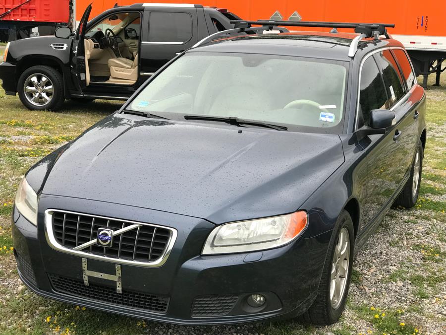 2008 Volvo V70 4dr Wgn, available for sale in Canton, Connecticut | Lava Motors. Canton, Connecticut