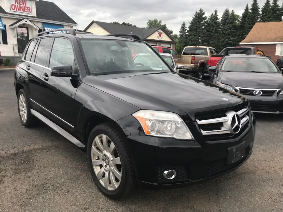 2010 Mercedes-Benz GLK-Class 4MATIC 4dr GLK350, available for sale in East Windsor, Connecticut | A1 Auto Sale LLC. East Windsor, Connecticut