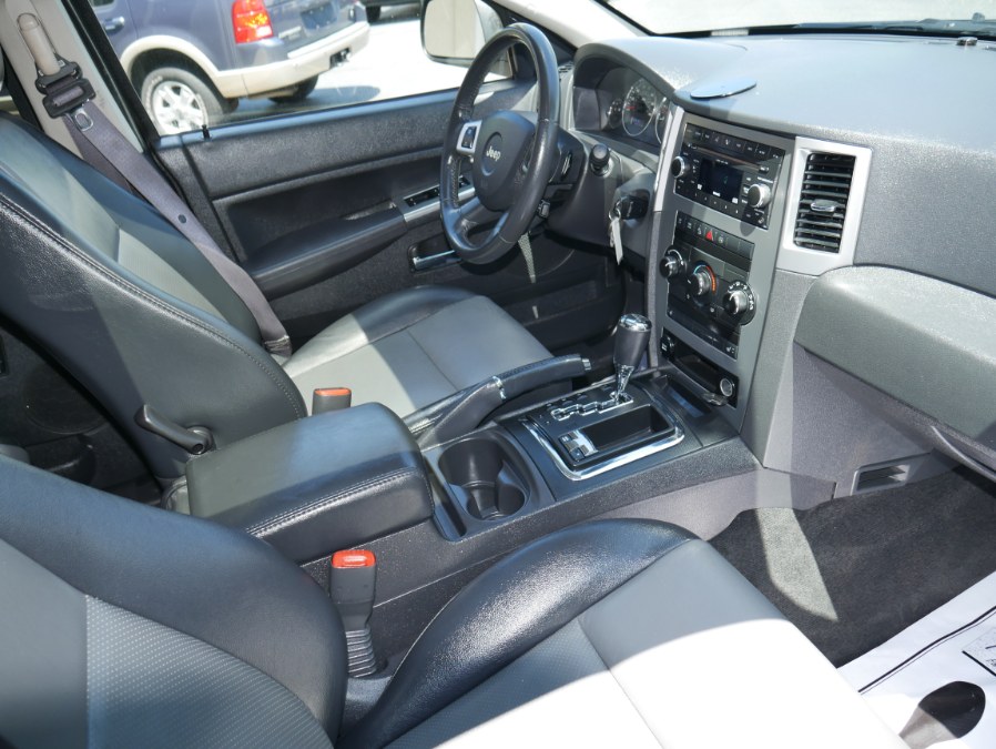2009 Jeep Grand Cherokee 4WD 4dr Laredo, available for sale in Huntington Station, New York | My Auto Inc.. Huntington Station, New York 2009 Jeep Grand Cherokee 4WD 4dr Laredo, available for sale in Huntington Station, New York | My Auto Inc.. Huntington Station, New York