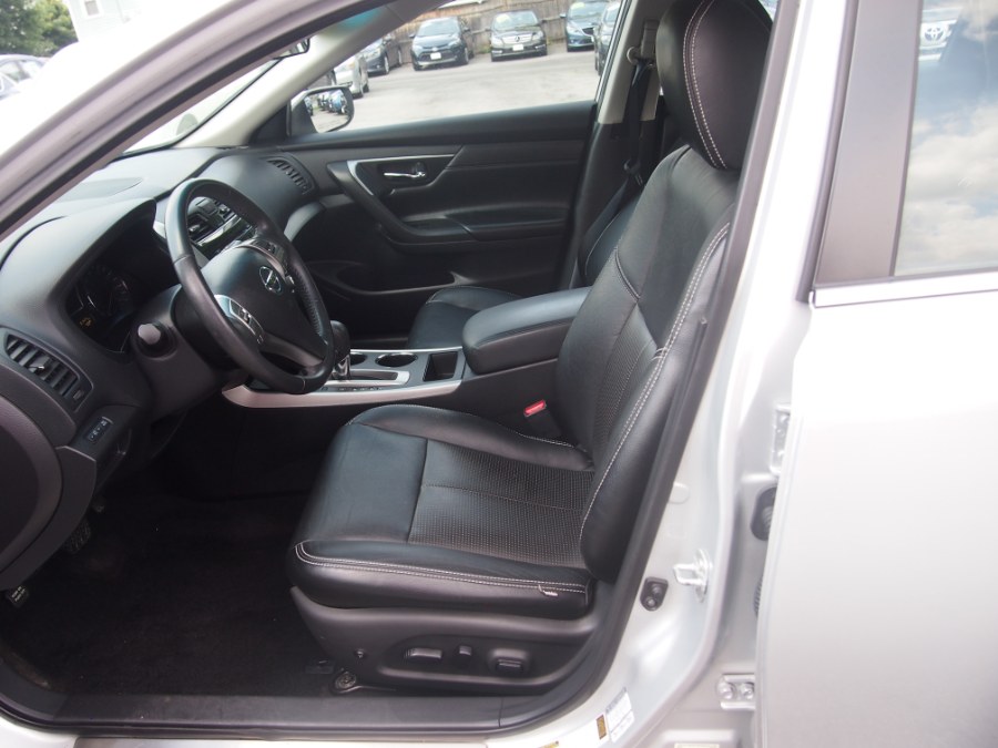 2015 Nissan Altima 4dr Sdn I4 2.5 SV, available for sale in Worcester, Massachusetts | Hilario's Auto Sales Inc.. Worcester, Massachusetts 2015 Nissan Altima 4dr Sdn I4 2.5 SV, available for sale in Worcester, Massachusetts | Hilario's Auto Sales Inc.. Worcester, Massachusetts