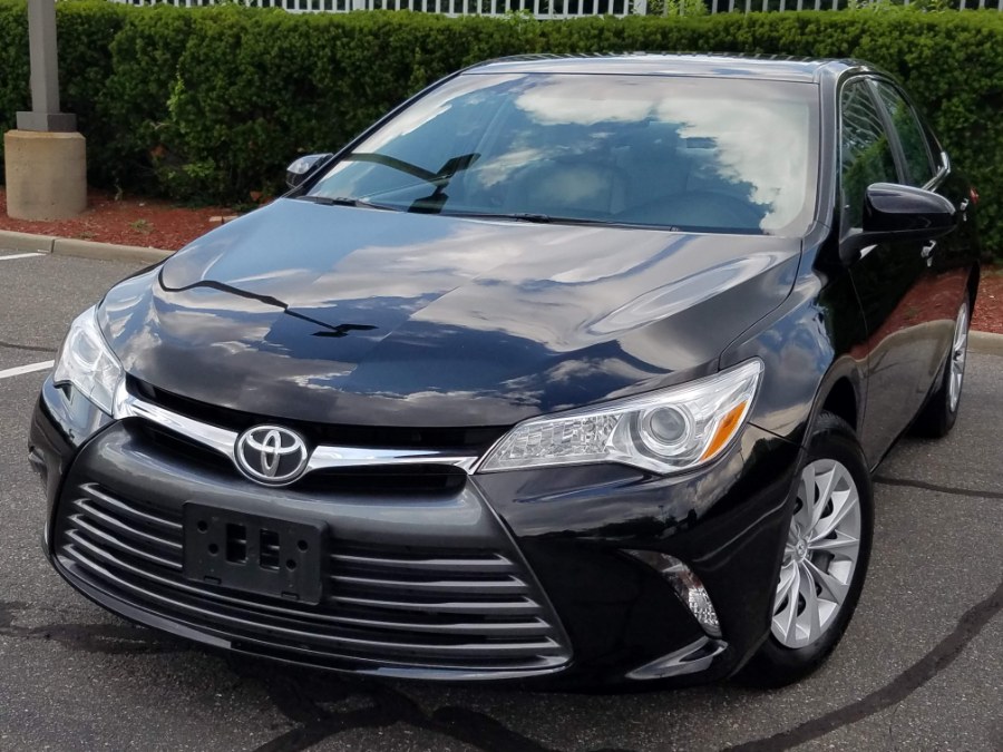 2015 Toyota Camry 4dr Sdn I4 Auto LE (Natl), available for sale in Queens, NY