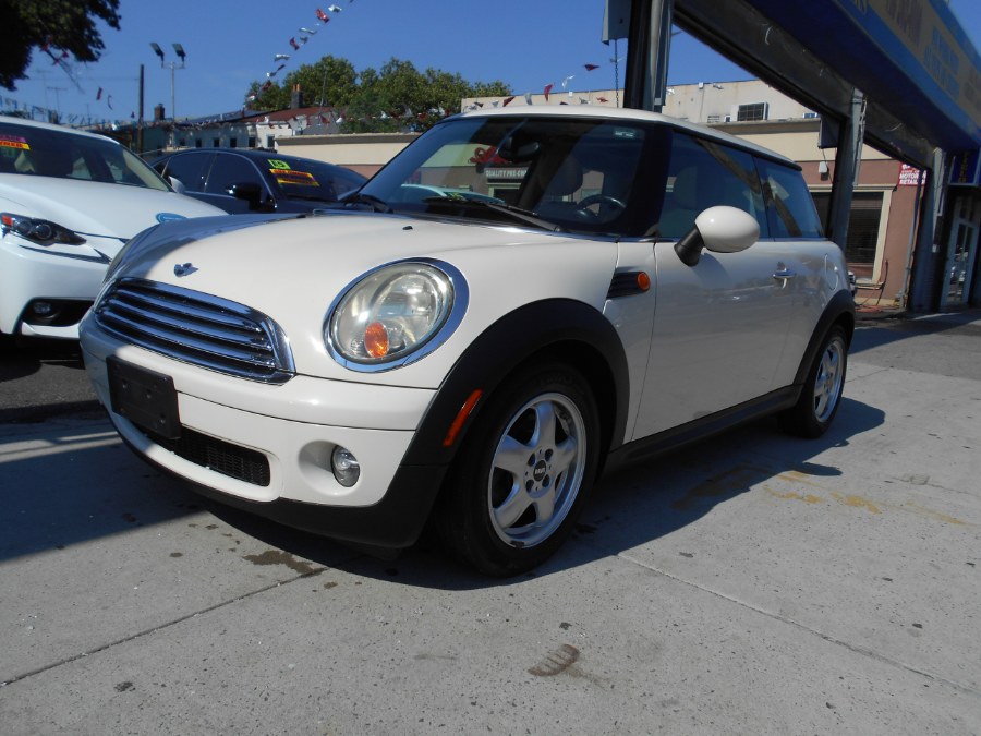 2009 MINI Cooper Hardtop 2dr Cpe, available for sale in Jamaica, New York | Auto Field Corp. Jamaica, New York