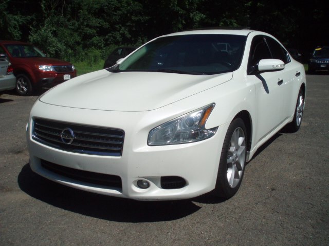 2010 Nissan Maxima 4dr Sdn V6 CVT 3.5 SV w/Premium Pkg, available for sale in Manchester, Connecticut | Vernon Auto Sale & Service. Manchester, Connecticut