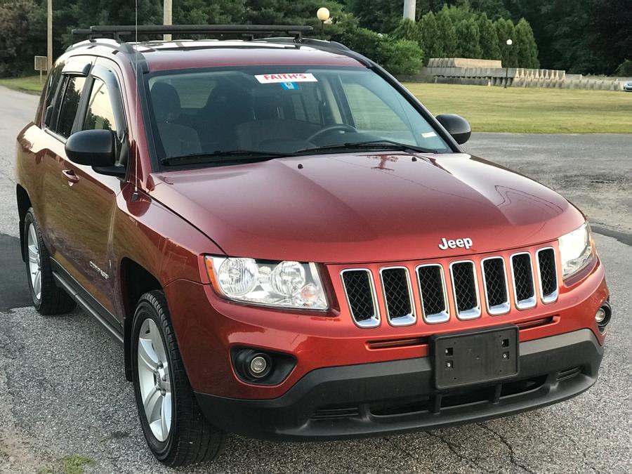 2012 Jeep Compass 4WD 4dr Latitude, available for sale in Canton, Connecticut | Lava Motors. Canton, Connecticut