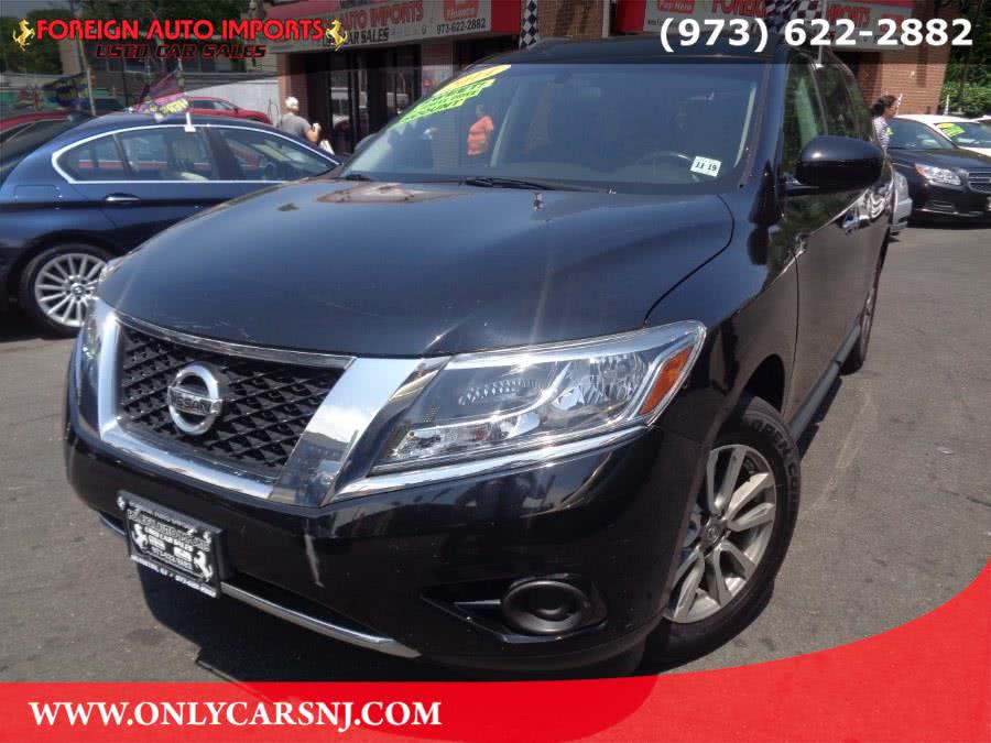 2014 Nissan Pathfinder 4WD 4dr SV, available for sale in Irvington, New Jersey | Foreign Auto Imports. Irvington, New Jersey