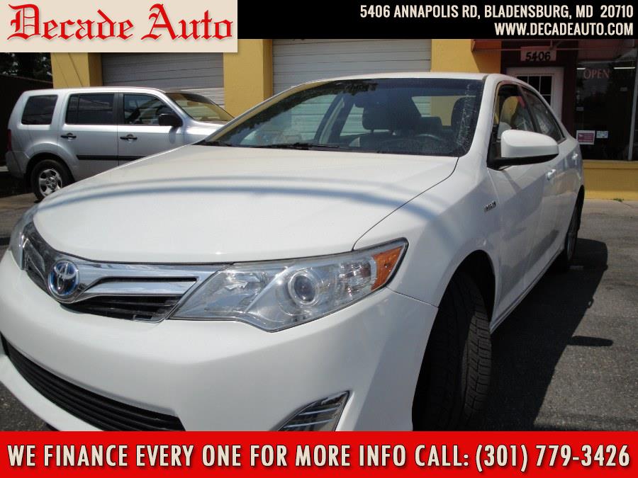 2014 Toyota Camry Hybrid 2014.5 4dr Sdn XLE (Natl), available for sale in Bladensburg, Maryland | Decade Auto. Bladensburg, Maryland