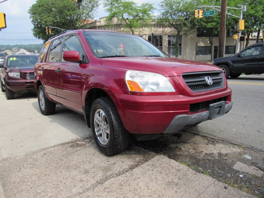2005 Honda Pilot EX-L AT, available for sale in Paterson, New Jersey | MFG Prestige Auto Group. Paterson, New Jersey