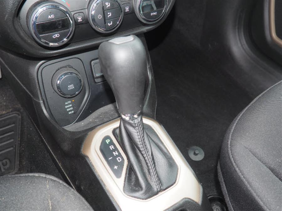 2015 Jeep Renegade LATITUDE, available for sale in Andover, Massachusetts | Autouse. Andover, Massachusetts 2015 Jeep Renegade LATITUDE, available for sale in Andover, Massachusetts | Autouse. Andover, Massachusetts