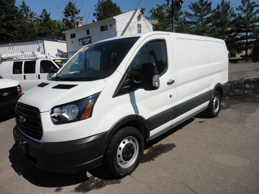 2016 Ford cargo Transit Cargo Van T-150 130" Low Rf 8600 GVWR Sliding RH Dr, available for sale in Berlin, Connecticut | International Motorcars llc. Berlin, Connecticut