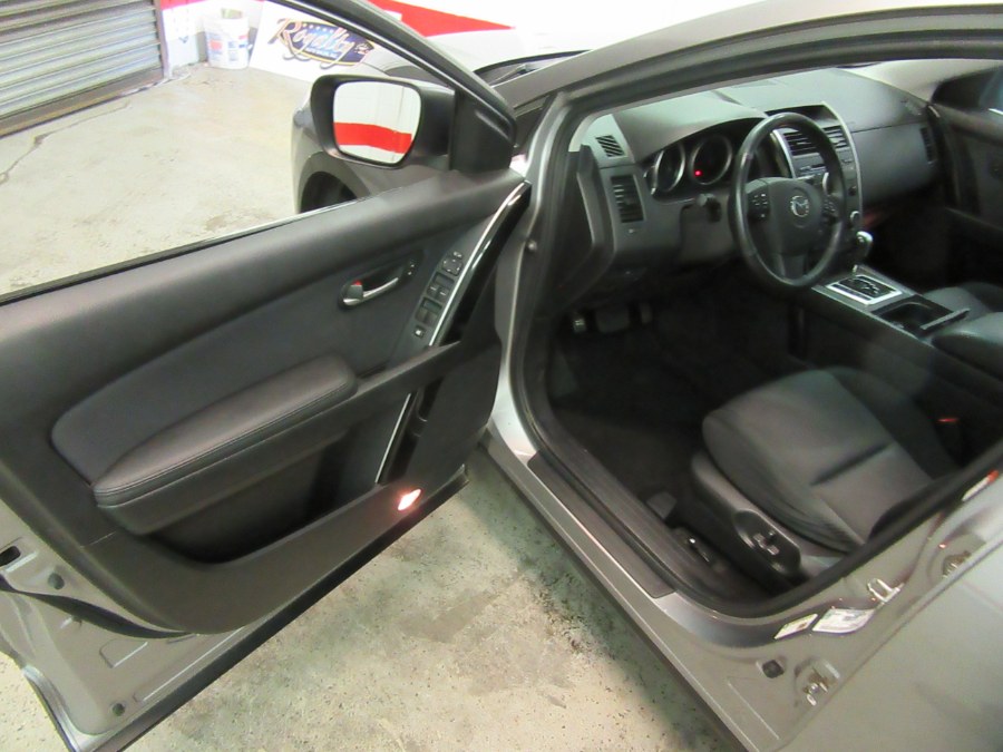 2009 Mazda CX-9 AWD 4dr Sport, available for sale in Little Ferry, New Jersey | Victoria Preowned Autos Inc. Little Ferry, New Jersey 2009 Mazda CX-9 AWD 4dr Sport, available for sale in Little Ferry, New Jersey | Victoria Preowned Autos Inc. Little Ferry, New Jersey