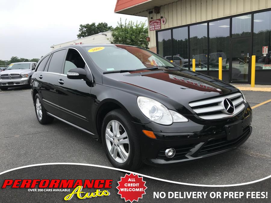 2008 Mercedes-Benz R-Class 4dr 3.5L 4MATIC, available for sale in Bohemia, New York | Performance Auto Inc. Bohemia, New York