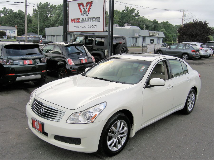 2008 INFINITI G35 Sedan 4dr x AWD, available for sale in Stratford, Connecticut | Wiz Leasing Inc. Stratford, Connecticut