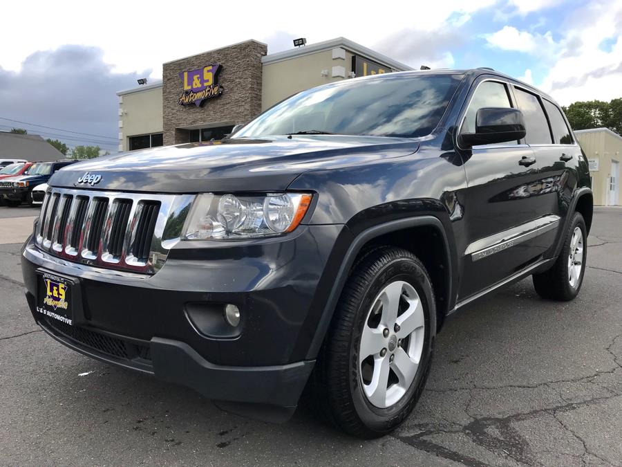 2012 Jeep Grand Cherokee 4WD 4dr Laredo, available for sale in Plantsville, Connecticut | L&S Automotive LLC. Plantsville, Connecticut