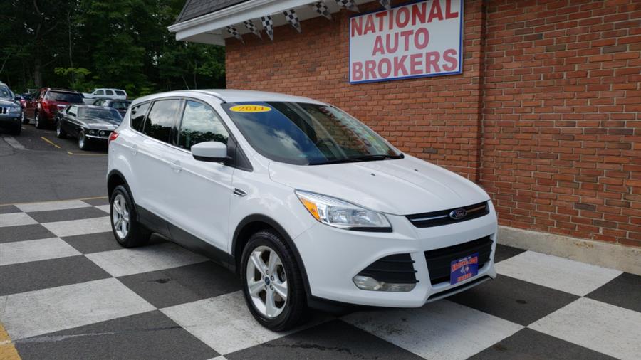 2014 Ford Escape FWD 4dr SE, available for sale in Waterbury, Connecticut | National Auto Brokers, Inc.. Waterbury, Connecticut