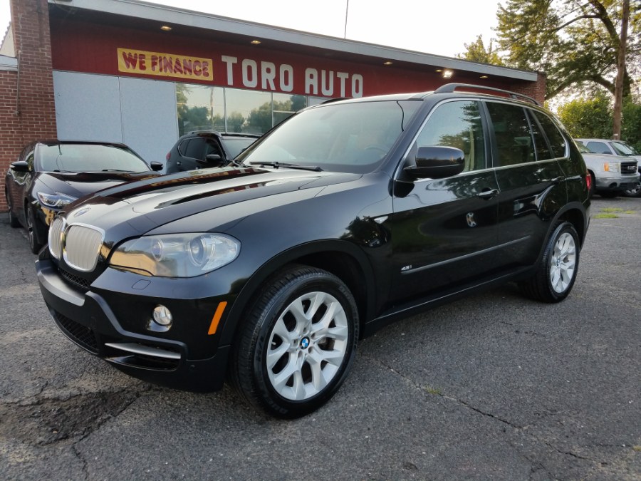 2007 BMW X5 AWD 4dr 4.8i Roof 3rd Row Sport PKG DVD`s, available for sale in East Windsor, Connecticut | Toro Auto. East Windsor, Connecticut