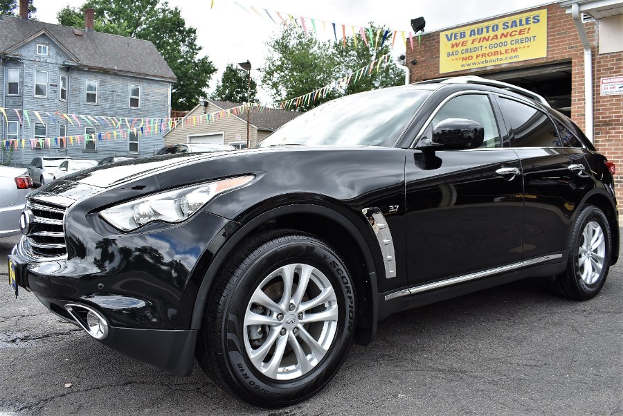 2015 INFINITI QX70 AWD 4dr, available for sale in Hartford, Connecticut | VEB Auto Sales. Hartford, Connecticut