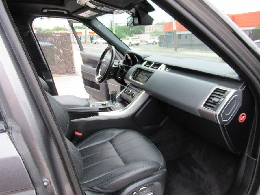 2014 Land Rover Range Rover Sport 4WD 4dr HSE, available for sale in Massapequa, New York | South Shore Auto Brokers & Sales. Massapequa, New York 2014 Land Rover Range Rover Sport 4WD 4dr HSE, available for sale in Massapequa, New York | South Shore Auto Brokers & Sales. Massapequa, New York