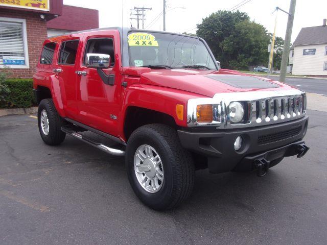 2006 Hummer H3 Sport Utility, available for sale in New Haven, Connecticut | Boulevard Motors LLC. New Haven, Connecticut