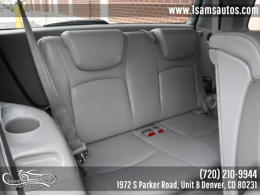 2006 Toyota Highlander 4dr V6 4WD Limited w/3rd Row (Natl), available for sale in Denver, Colorado | Sam's Automotive. Denver, Colorado 2006 Toyota Highlander 4dr V6 4WD Limited w/3rd Row (Natl), available for sale in Denver, Colorado | Sam's Automotive. Denver, Colorado
