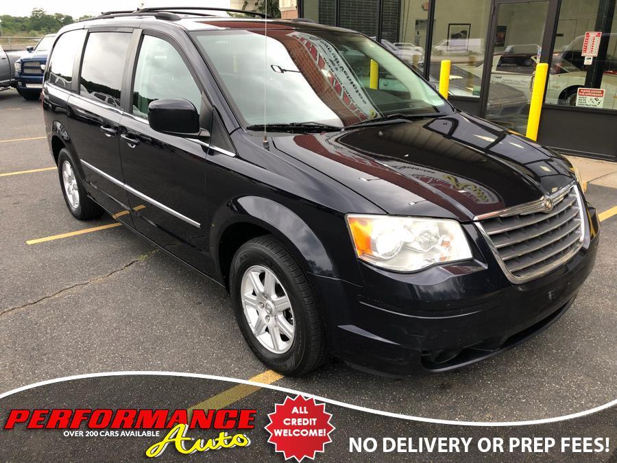 2010 Chrysler Town & Country 4dr Wgn Touring Plus, available for sale in Bohemia, New York | Performance Auto Inc. Bohemia, New York